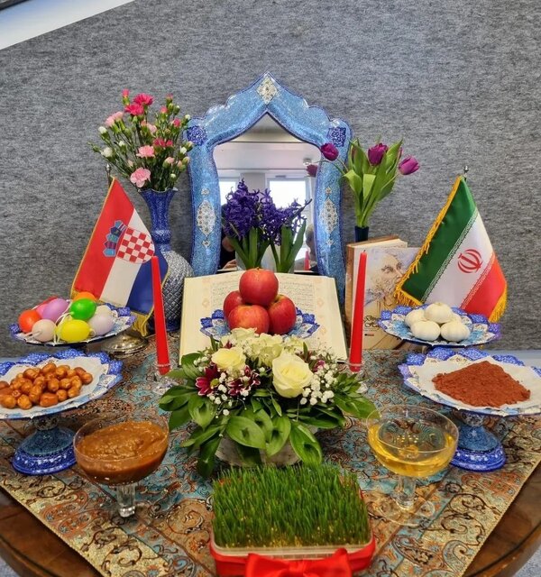 برپایی سفره هفت‌سین ایرانی و معرفی آداب و رسوم جشن نوروز در پارلمان کرواسی